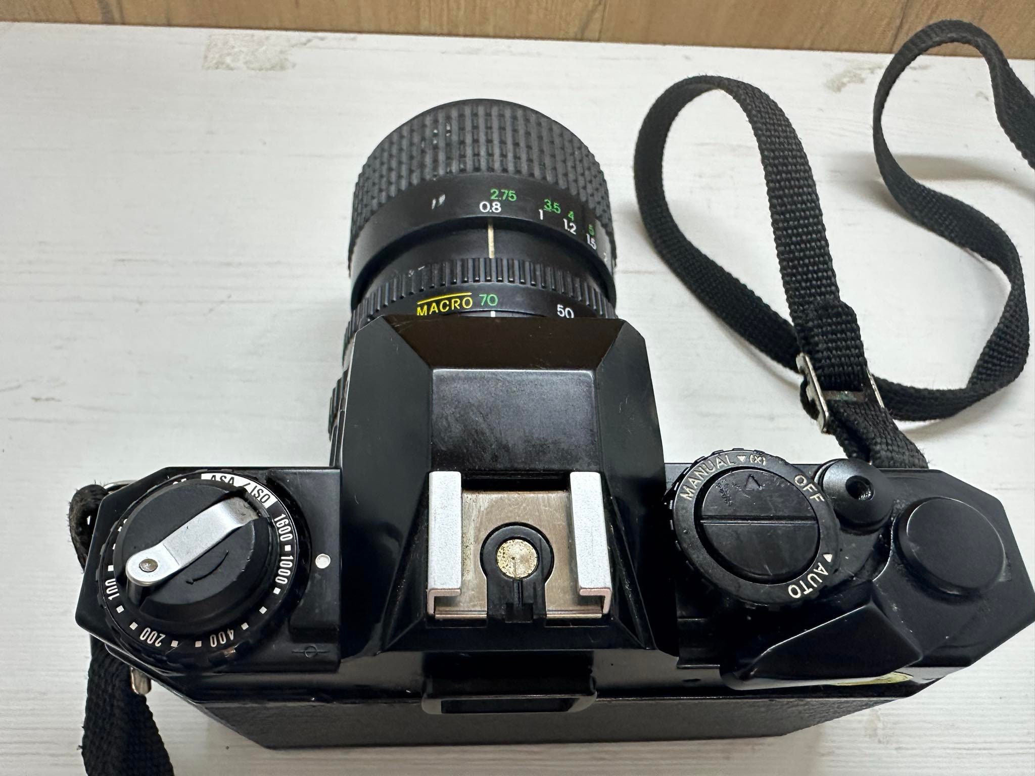 Vintage Cosina CT9 Camera 35 Mm Made in Japan 28-70 Mm Macro With