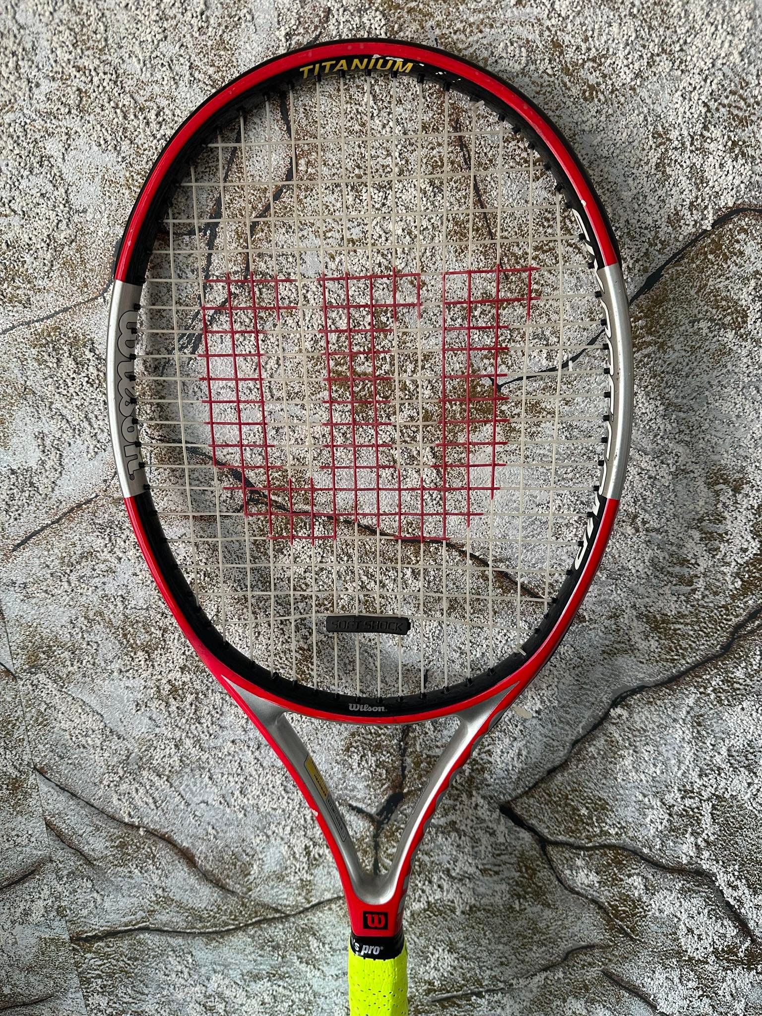 プロ仕様テニスラケット ウィルソン シックスワン コンプ チタニウム