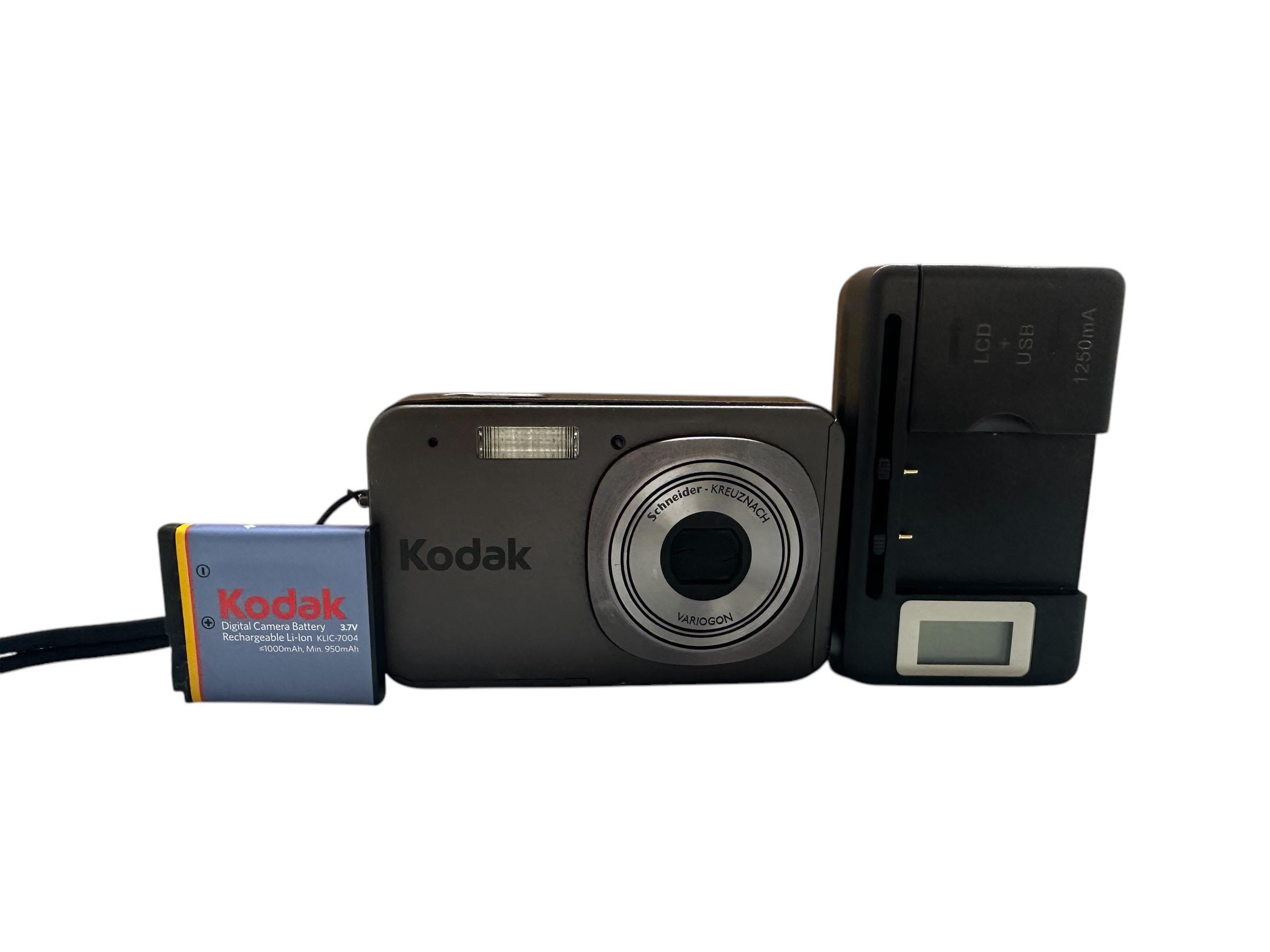【動作確認済み】 KODAK V570 デジタルカメラ Kodak V570 EasyShare Smartphone多眼カメラの先祖的な… - 雑食