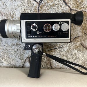Vintage Unique Ricoh 800Z Super 8 60mm Japan 1970 Super Lens Camera Amazing Film Very Old