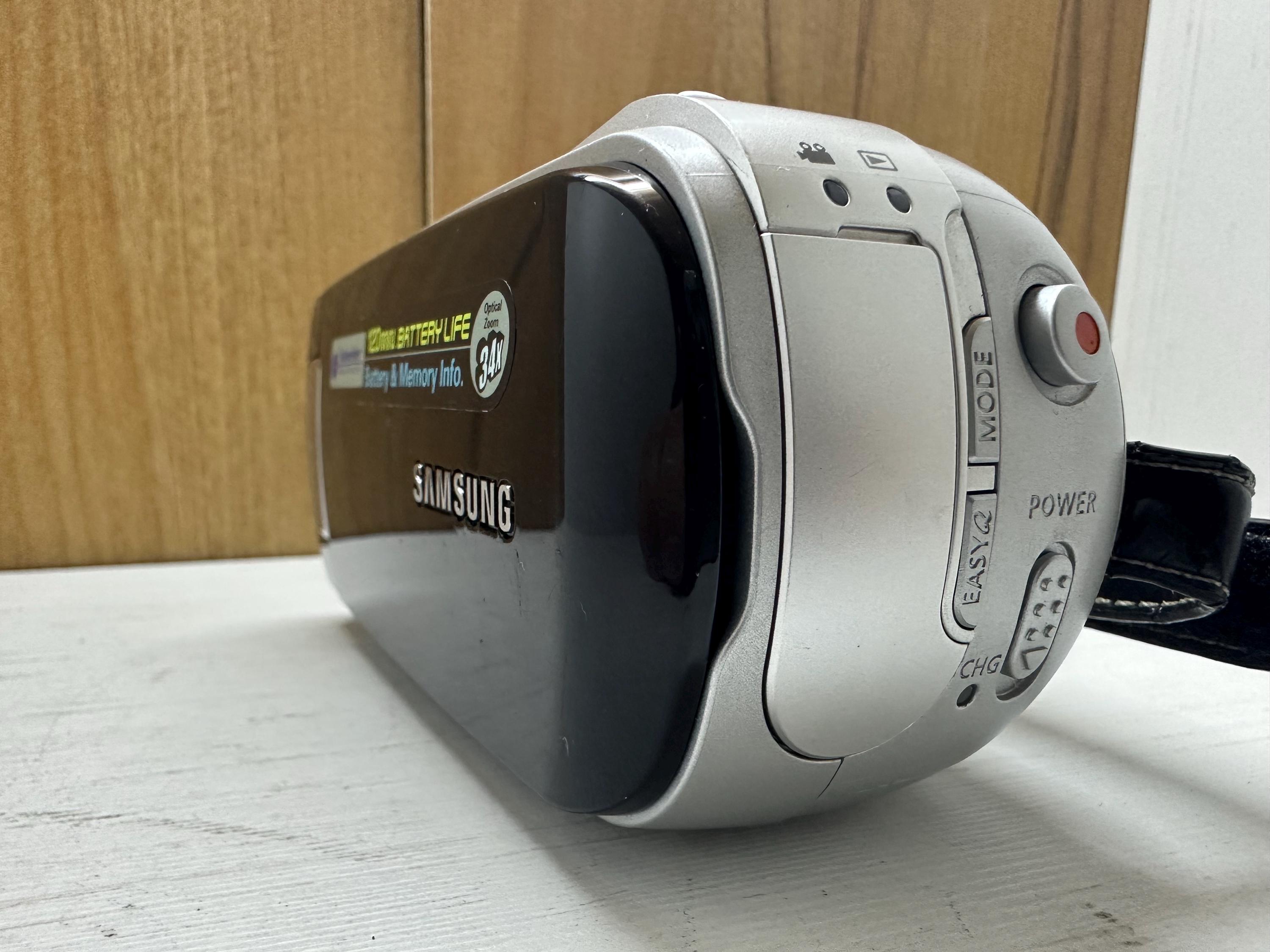 Samsung Digital SD Camcorder Schneider Kreuznach 34x Optical Zoom