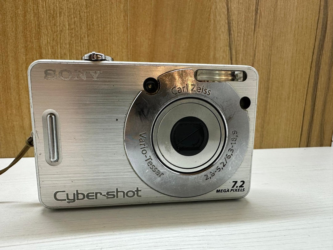 Sony Cybershot Dscw70 Digital Camera 7.2 MP 3X Optical Zoom Etsy