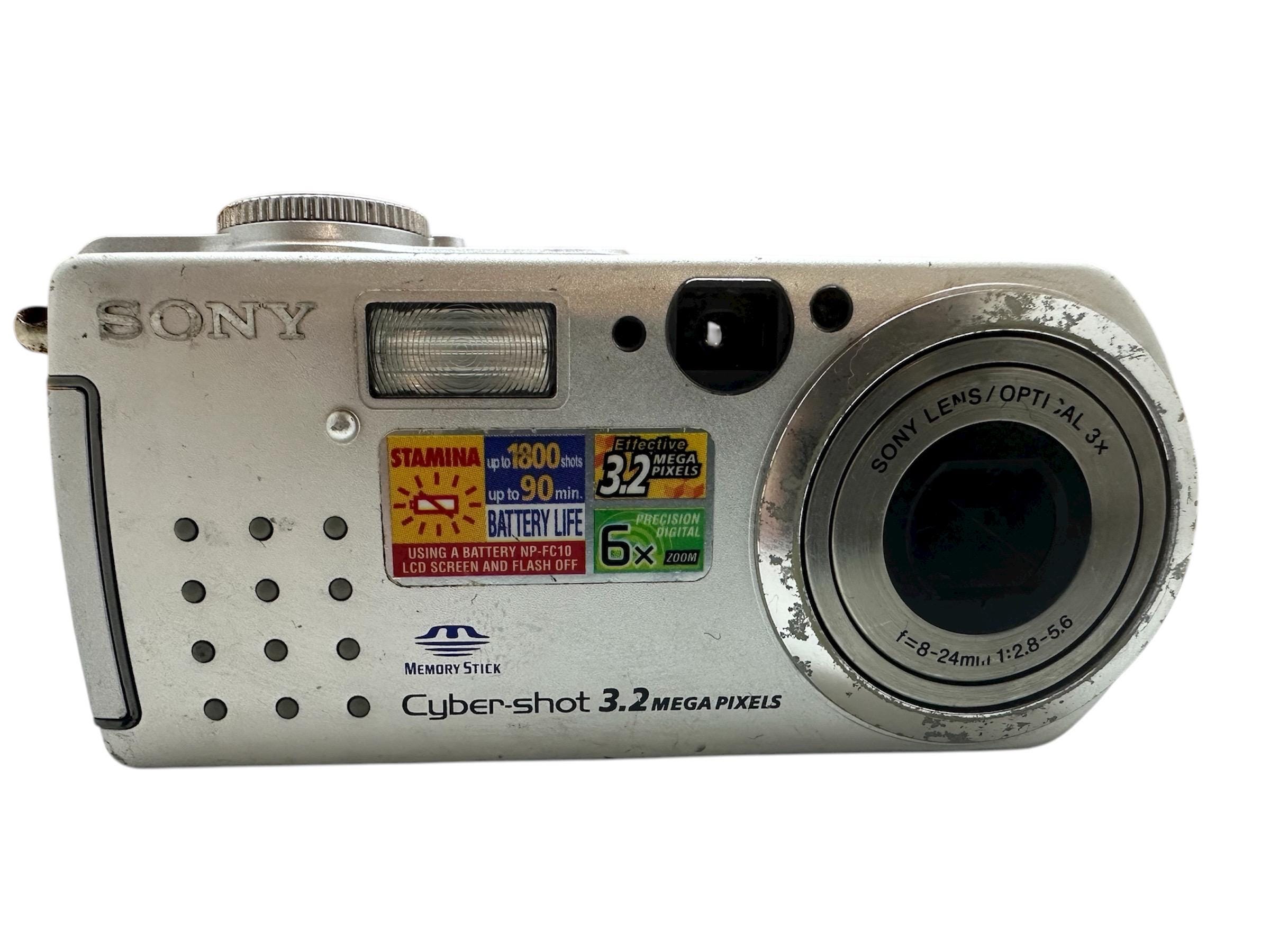 中古 SONY Cyber-shot カメラ Carl Zeissレンズ Sony Cybershot DSC-H9 8.1MG Zeiss 15X Optical Zoom Lens Digital