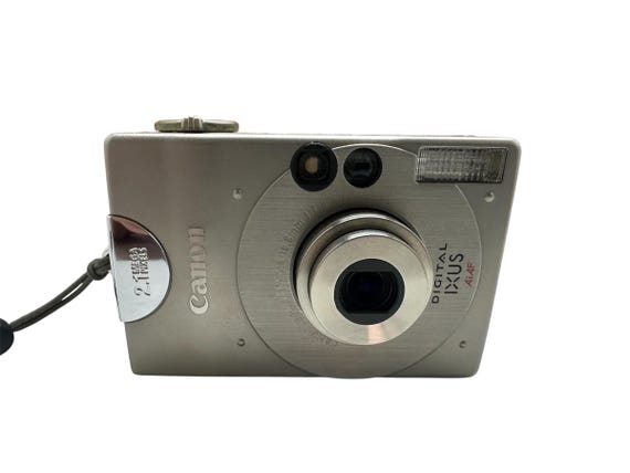 Canon Ixus PC1001 Aiaf JAPAN Digital Camera 2.1 MP Zoom Lens