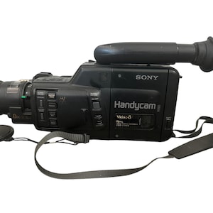 Vintage Sony Video 8 CCD-F380E Handycam Japan Video Camera