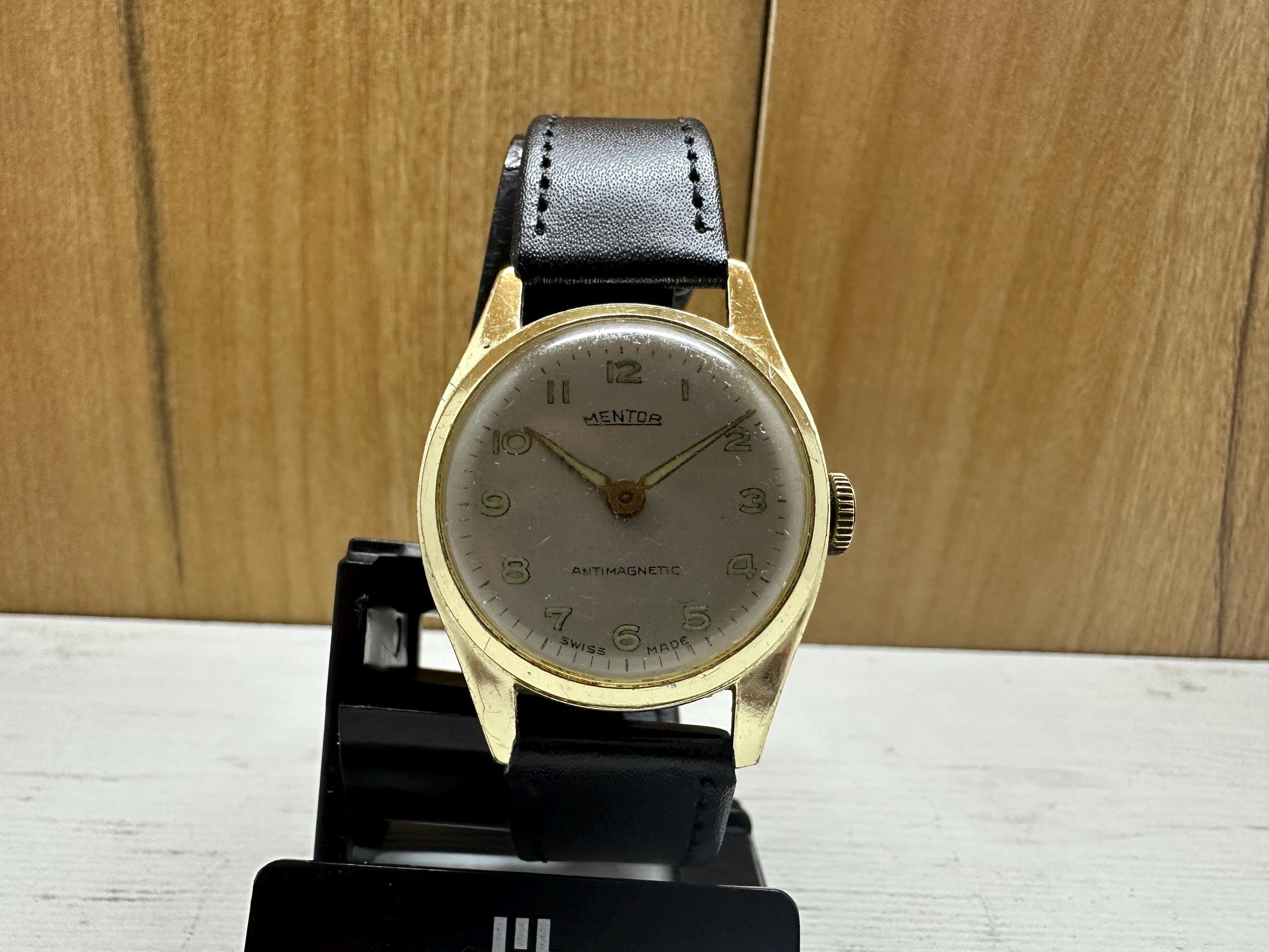 Vintage Unique Rare Mentor Swiss Made Mechanical Watch