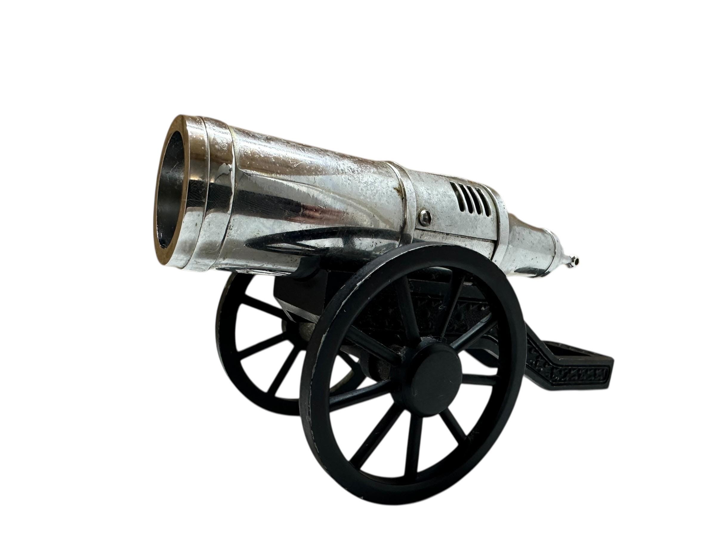 Cannon Lighter