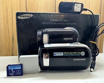 Samsung Digital SD Camcorder Schneider Kreuznach 34x Optical Zoom