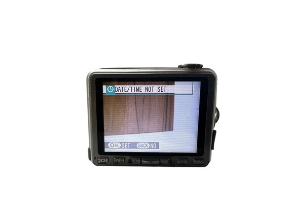 Buy Fujifilm Finepix V10 Digital Camera Ccd Jpeg 5 MP 3X Optical