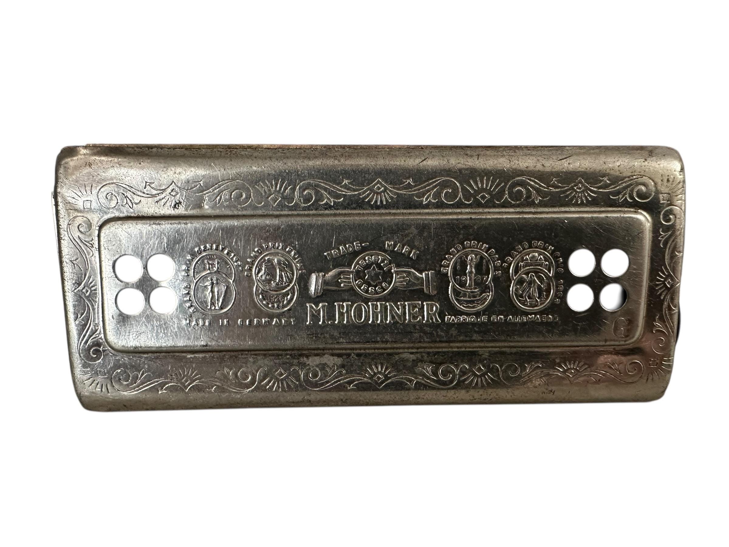 ドイツHOHNER社ECHO BELL クラシックハーモニカ楽器美箱入（除菌済み Vintage the ECHO Harp M. Hohner Glockenreine Stimmung Germany
