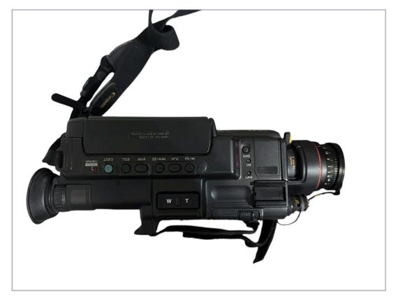 Vintage Canon Vision E77 8mm Old Tapes Video Camera Camcorder 6x