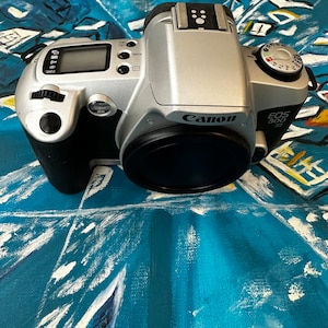 Vintage Professional Reflex Slr Film Camera Canon Eos 500 N Made in Japan Automatic Old 1996