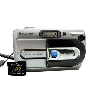 Fujifilm Finepix Z5 - Etsy Canada