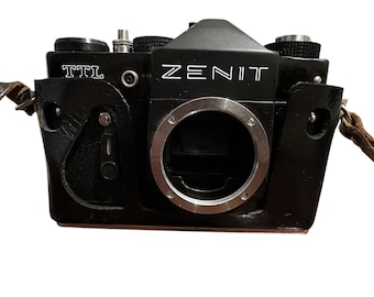 Vintage Unique Rare Camera ZENIT TTL Made in USSR Solviet Macro Lens Zoom 44 mm with Leather Case Neckstrap No Lens