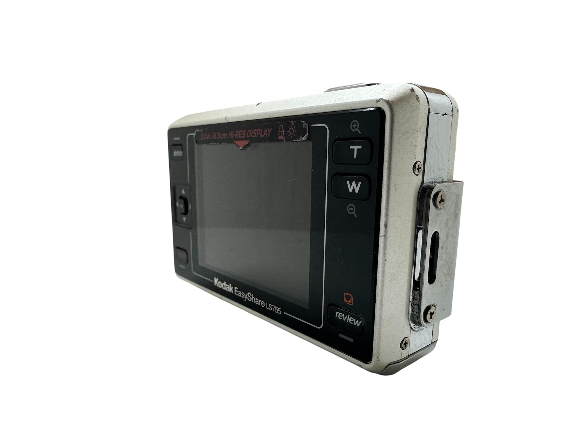 Kodak Easyshare LS755 HD 3inch Touchscreen Digital Camera 3X