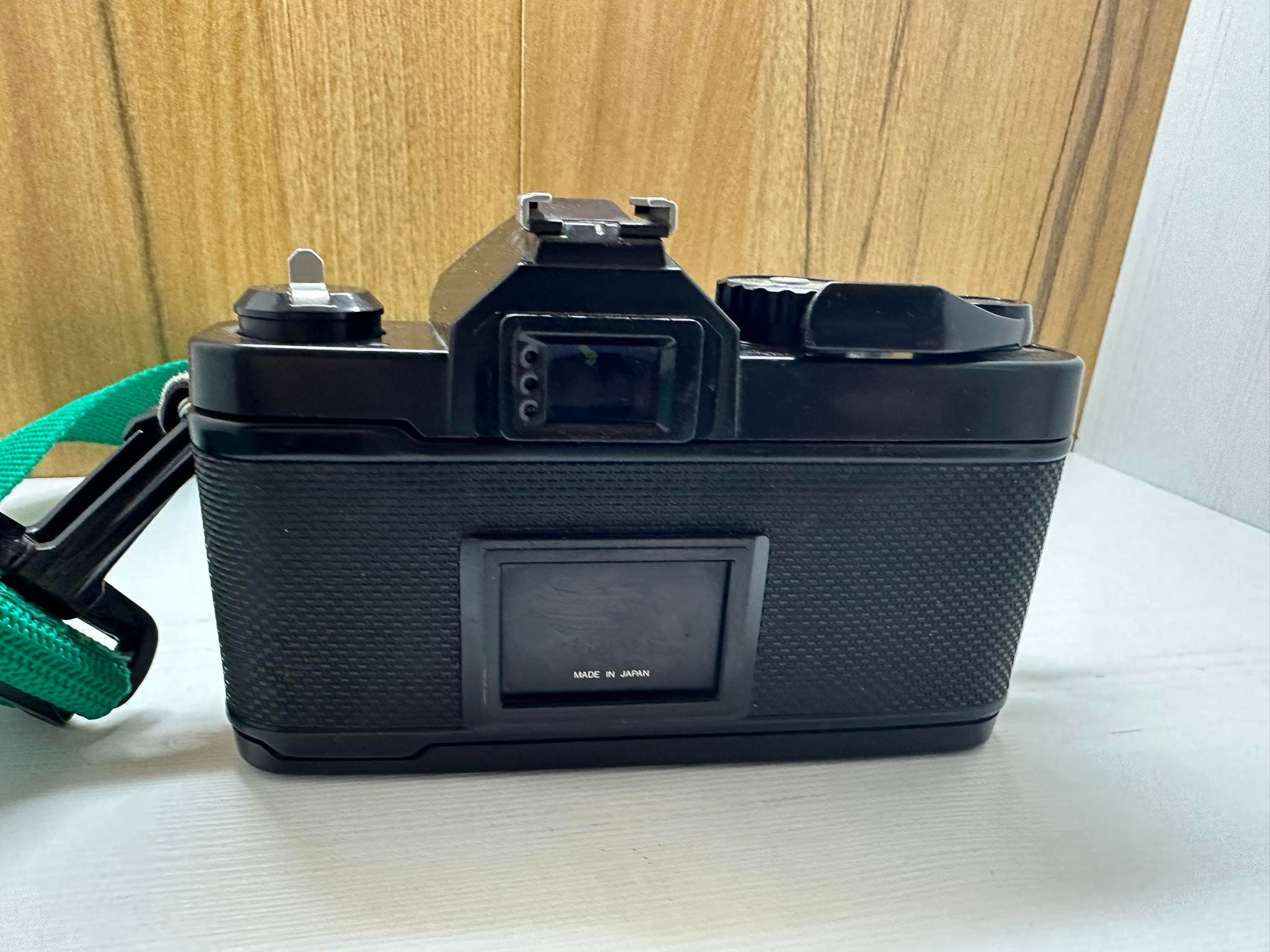 Vintage Flex Camera Revue Flex SD I SLR Film Made in Japan 28 Mm