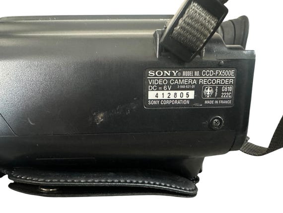 Vintage Sony Video 8 CCD-FX500E Handycam Made in France Tape Tapes