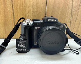 Canon Powershot Pro Series S5IS Digital Camera 8 MP 12X