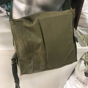 Véritable sac à bandoulière de l'armée militaire, sac à dos, sac à dos, neuf, toile vintage unisexe image 2