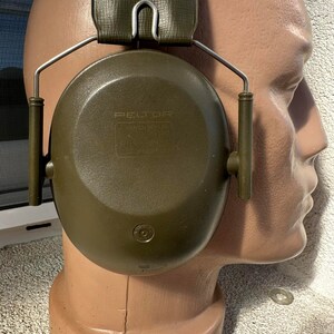 Military Peltor Shotgunner Safety Ear Muffs Defenders Green Target zone British Army Soldier Equipment United Kingdom