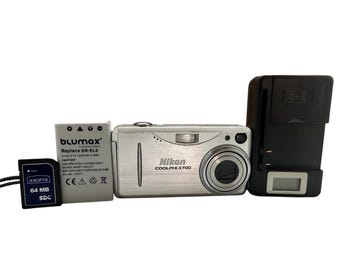 Nikon Coolpix 3700 Vintage Digital Camera: 3MP, 3X Optical Zoom