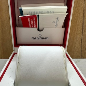 Genuine Wooden Watch Box Candino White and Red It has traces of use