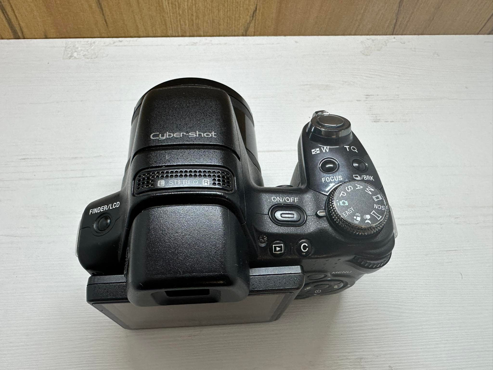Sony Cybershot Dsc-hx1 Exmor Cmos G Flip 20X Optical Zoom Flip