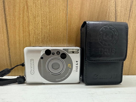 Vintage Canon Ixus L-1 Japan 26 Mm APS Compact Film Camera Zoom