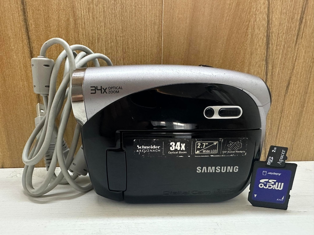 Samsung Digital Camcorder Video Camera 34X Optical Zoom Schneider