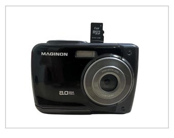 Maginon 3M Waterproof Digital Camera Compact Germany 8MP 2.4 Displey + 1 GB Memory card