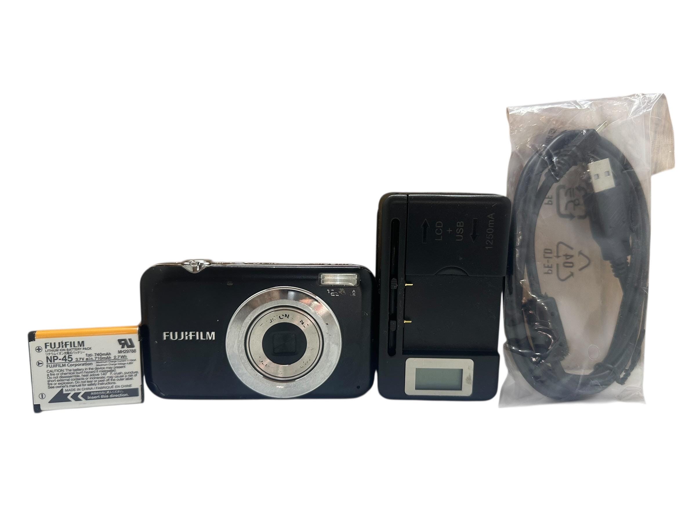 Fujifilm Finepix JV100 Black Digital Camera 12 MP 3x Optical Zoom