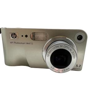 HP Photosmart M415 Hewlett Packard Digital Camera 3X Optical Zoom 5.2 MP 1,8 Inches Lcd Compact AA Batteries