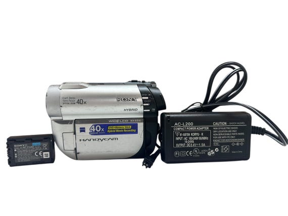 Sony Handycam Dcr-dvd110 HYBRID Touch Screen Cmos High Resolution