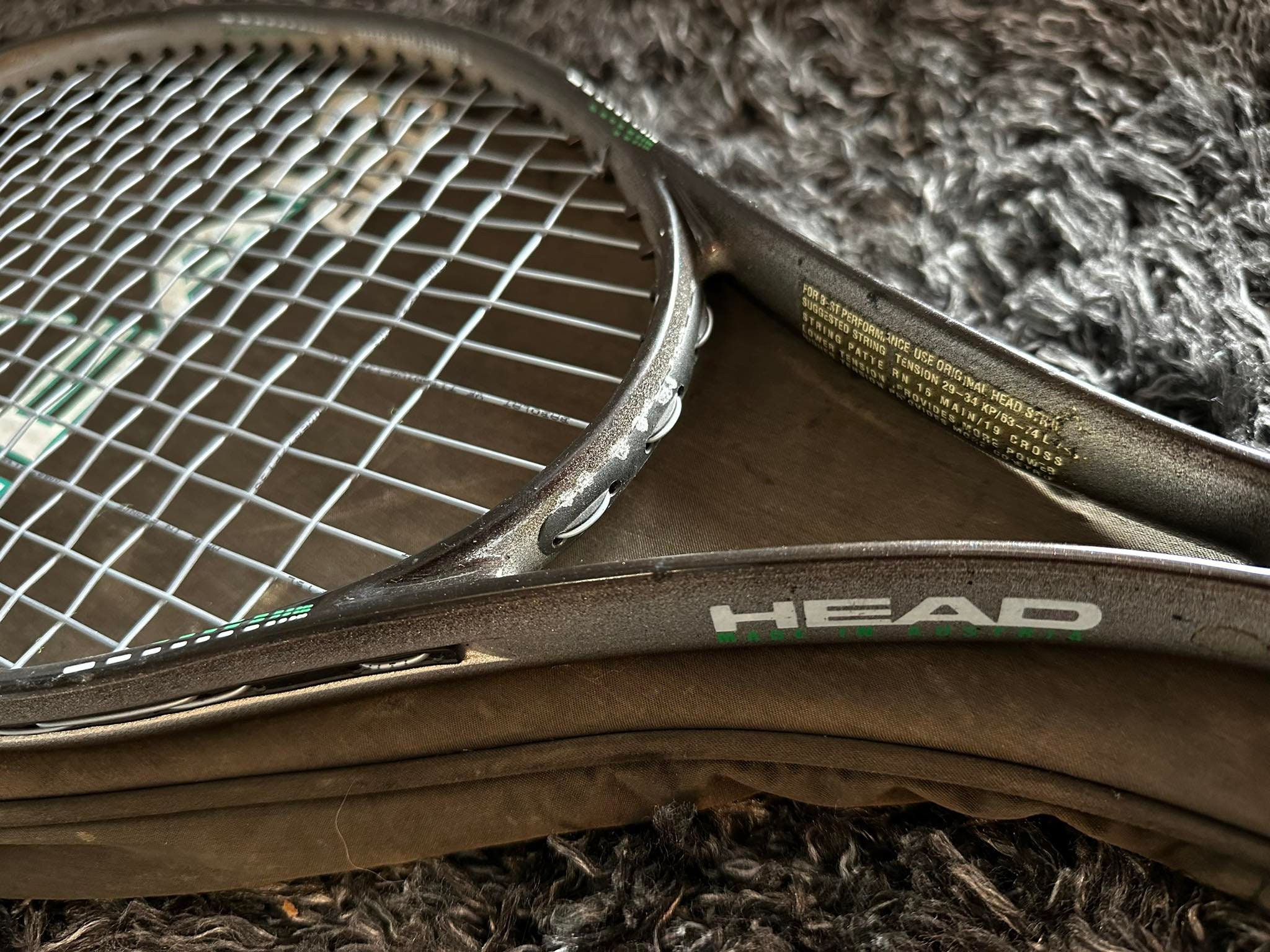 Raquette De Tennis HEAD GENESIS 600 - Grip 4 1/2 - Fabriquée En Autriche - Occasion