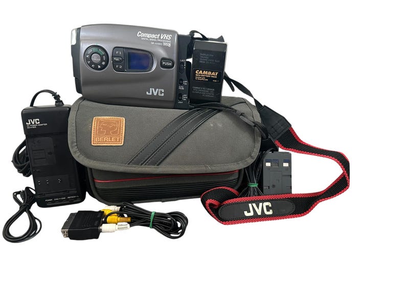 JVC Compact GR-AX800EG Compact Vhs Camcorder Full Range Auto Focus Made ...