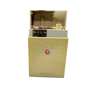 Vintage Unique Very Rare Philip Morris Gas Lighter Amazing Collectible Cigarette Pack