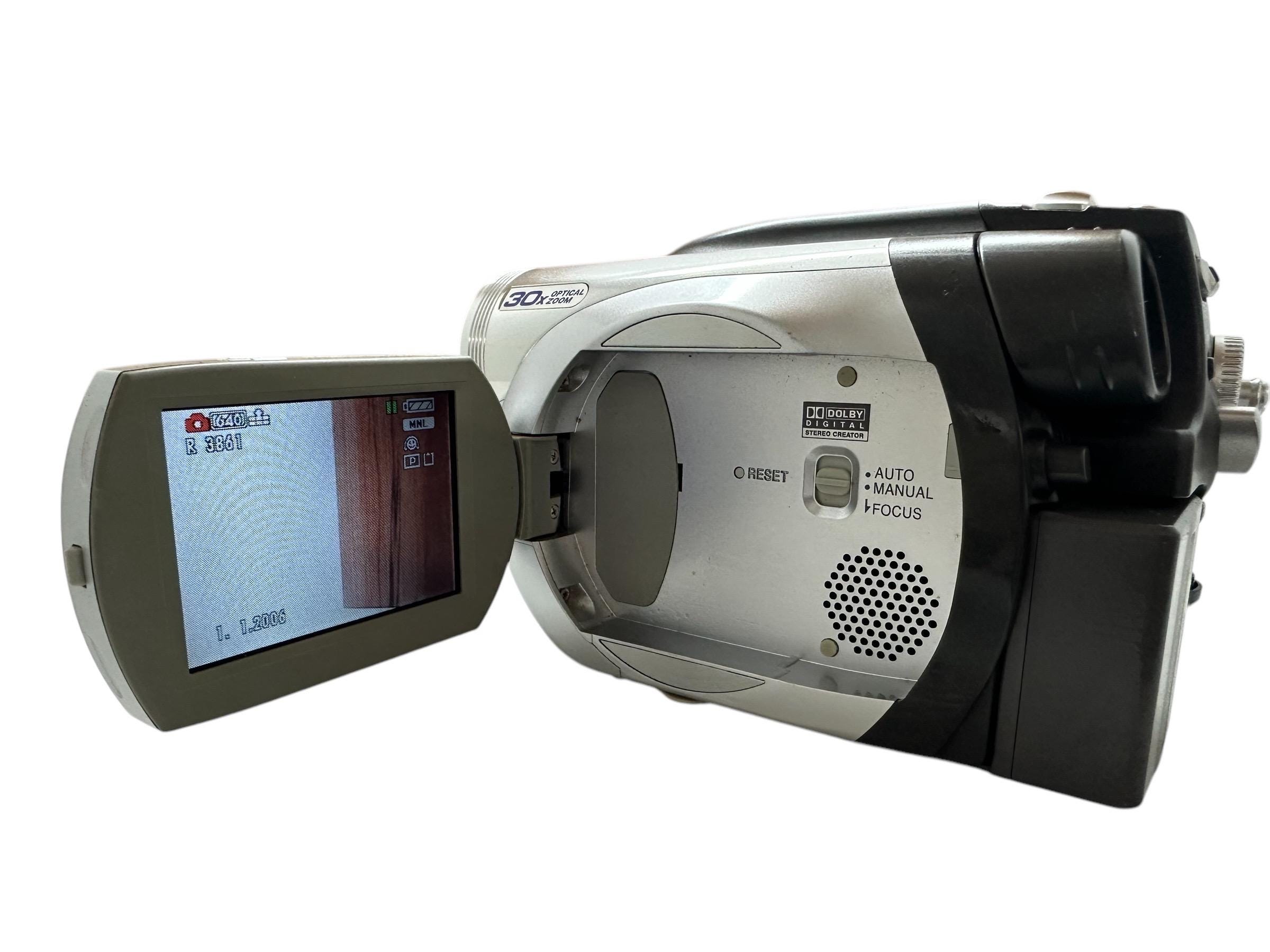 Panasonic Lumix Vdr-d150 DVD Video Camera Recording Japan 30X