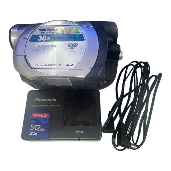 Panasonic Lumix Vdr-d150 DVD Video Camera Recording Japan 30X