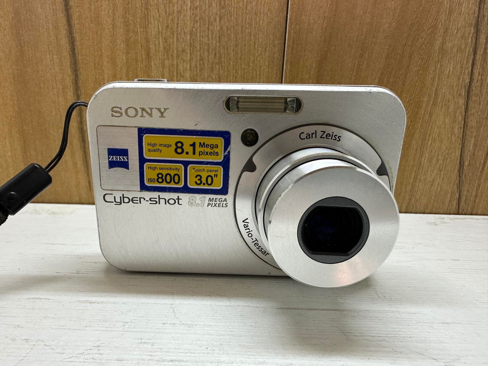 ソニー SONY サイバーショット DSC-N1 Amazon.com : Sony Cybershot DSCN1 8.1MP Digital Camera with 3x