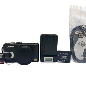 ＜美品＞Panasonic LUMIX DMC-LX5 ブラック｜純正ケース付属 Amazon.com : Panasonic Lumix DMC-LX5 10.1 MP Digital Camera with