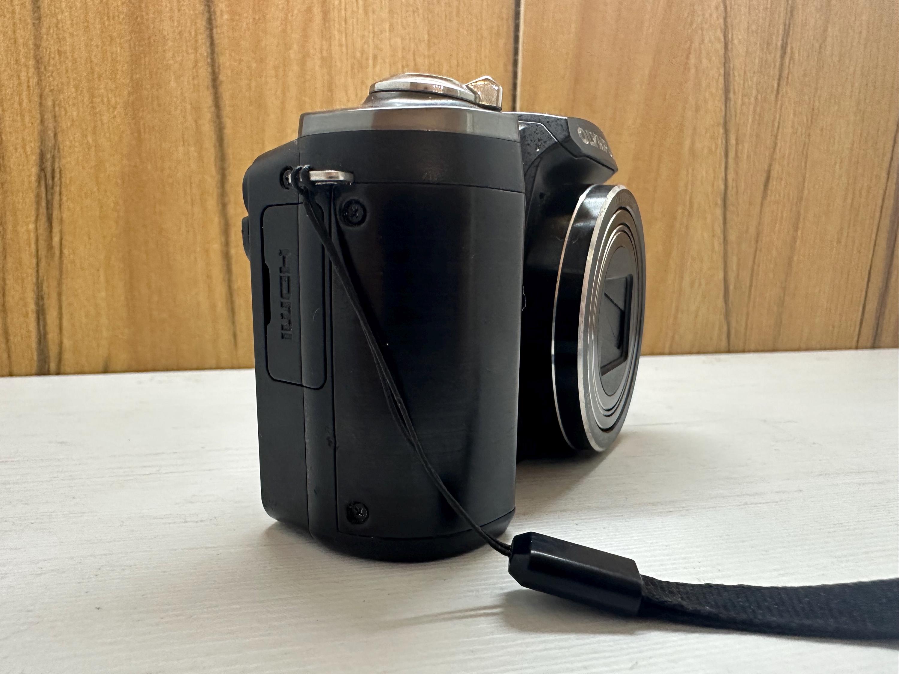 Olympus SZ-17 Full HD Video Digital Camera Compact 14 MP 24X Wide