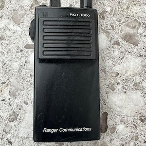 One Ranger Communications Walkie Talkie RC 1: 1000 Black Radio