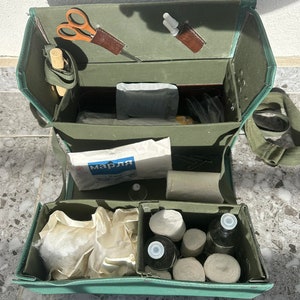 Military medical box -  Italia