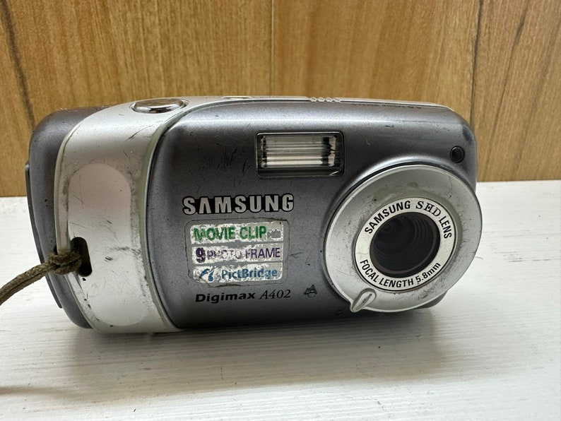 Samsung Digimax A402 Digital Camera Movie Clip Compact 4 MP Optical Zoom Screen AA Batteries image 5
