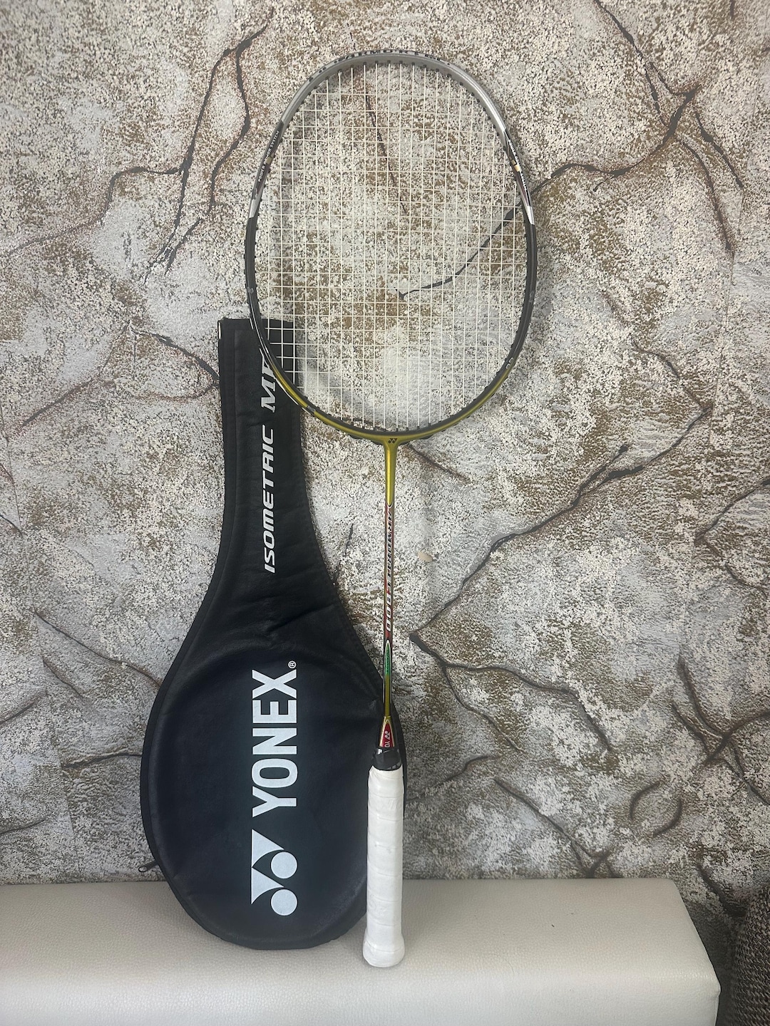 Professional Badminton Racket Racquet Yonex Armortec 800 Defensive