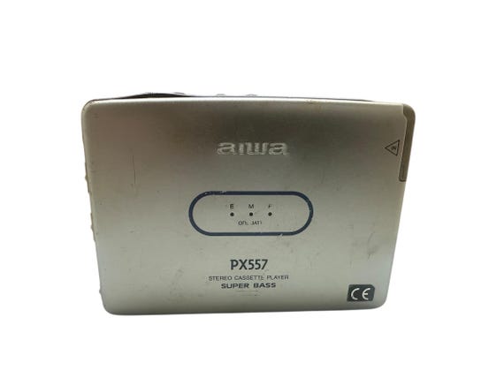 Vinatge Retro Walkman AIWA PX557 Japan Super Bass Stereo Ear Guard