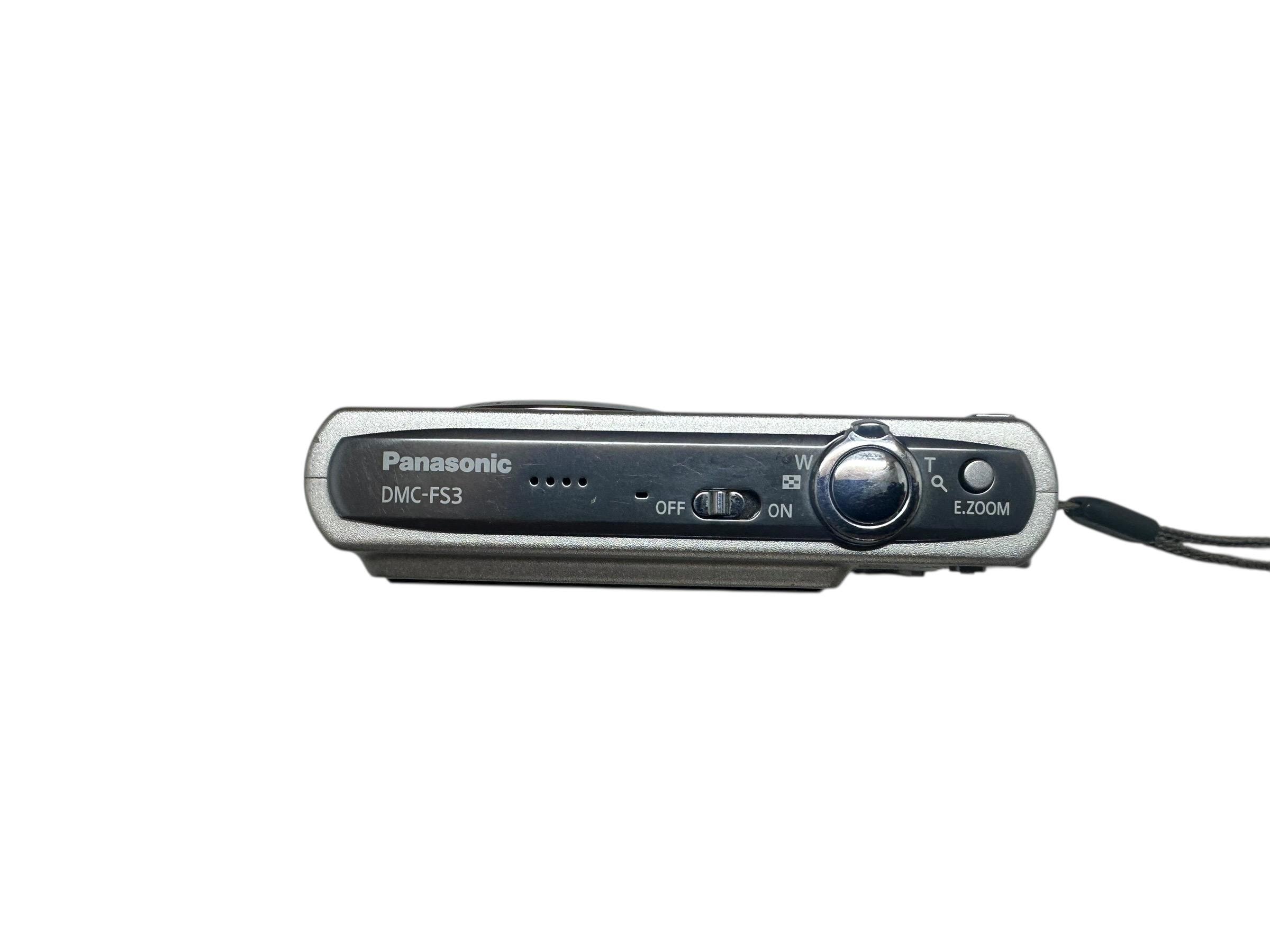 Panasonic Lumix Dmc-fs3 Digital Camera Ultracompact Leica 8 MP 3X