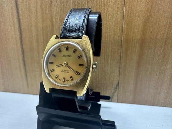 Dugena Mechanical 17 Rubis Antichoc Swiss Made Waterresistant