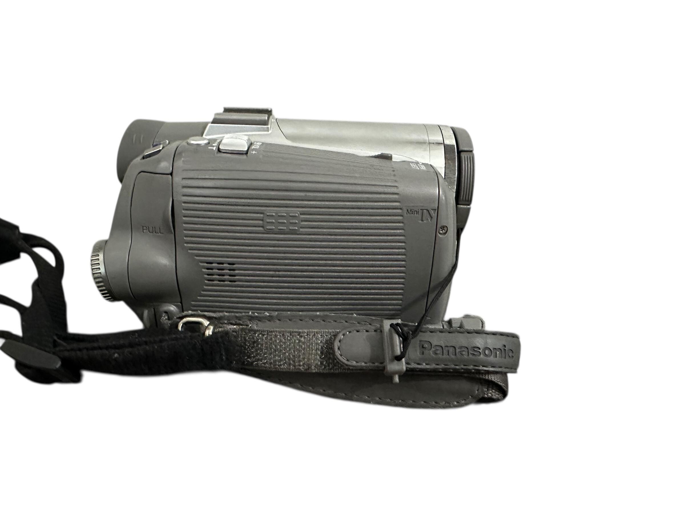 Panasonic NV-GS75 Handycam Camcorder Japan Video Camera Recording