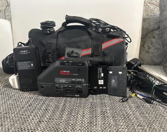 Vintage Minolta C 606eb Movie Digital Video Camera Recorder 6x